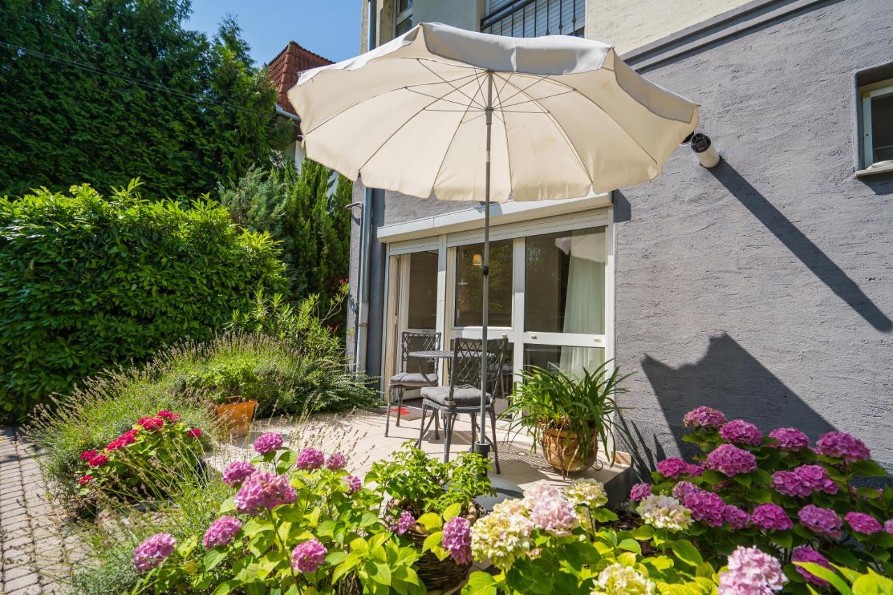 Csenge Villa Siofok Exterior photo